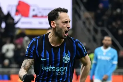 İlle de Hakan!
