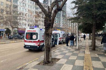 Elazığ’da kavga: 2 yaralı