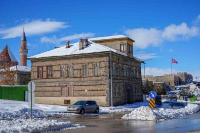 Erzurum ve Erzincan için kar yağışı uyarısı