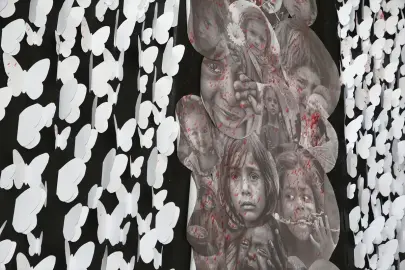 Erzurum'da öğretmenler açtıkları sergiyle savaşta ölen çocuklara dikkati çekti