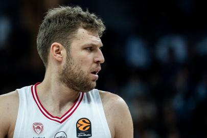 EuroLeague'de ayın MVP'si Sasha Vezenkov oldu