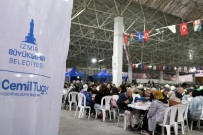 İzmir Büyükşehir ilk iftar sofrasını Gaziemir’de kurdu
