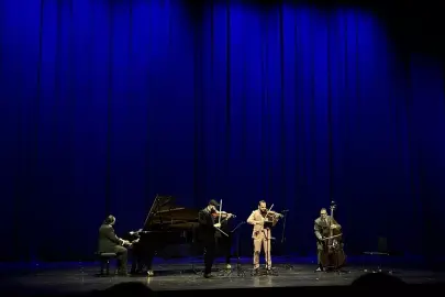 Janoska Ensemble, AKM'de müzikseverlerle buluştu