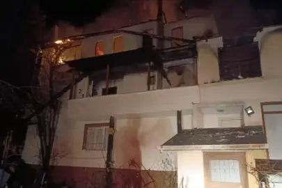 Karabük'te 3 katlı evde çıkan yangın söndürüldü