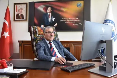 Karamanoğlu Mehmetbey Üniversitesi Rektörü Prof. Dr. Gavgalı, AA'nın "Yılın Kareleri" oylamasına katıldı