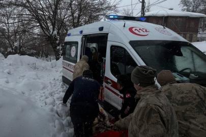 Kemaliye’de toprak kayması: 1 işçi hayatını kaybetti