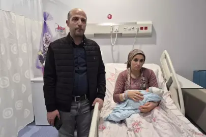 Kızlarını depremde kaybeden çift, 3 yıl sonra aynı tarihte bebek sahibi oldu