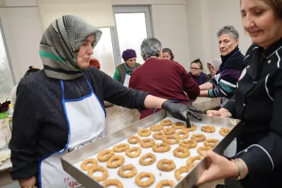 Kocaeli'de kandil simitleri Saygınlar Kulübü'nden
