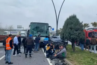 Manisa'da zincirleme kaza: 5 yaralı