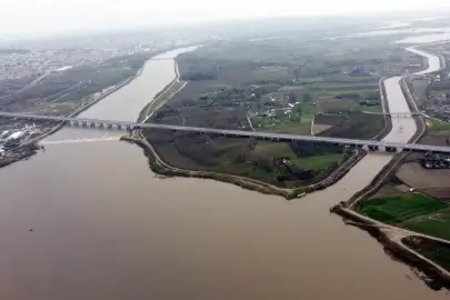 Meriç Nehri'nde taşkını 'Kanal Edirne' önledi