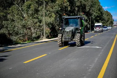 Mersin'de yol iyileştirme çalışmaları sürüyor