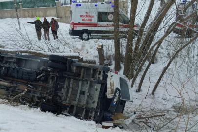 Muş’ta işçi servisi şarampole yuvarlandı: 6 yaralı