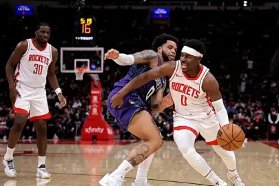 NBA'de Rockets'ı yenen Hornets, galibiyet serisini 8 maça çıkardı