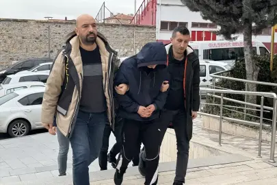 Nevşehir'de emekli doktorun 650 bin 500 dolarını dolandıran şüpheliler yakalandı