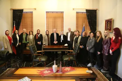 Sanat Melikgazi iki etkinlikle kapılarını açtı