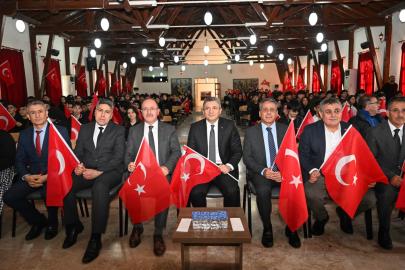 Vali Şahin, 'İlk Dersimiz: Bayrak Sevgisi' programına katıldı