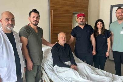 Van’da riskli glomus tümörü ameliyatı başarıyla gerçekleştirildi