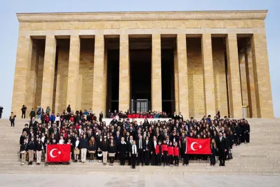 ÇEK Ailesi'nden Anıtkabir ziyareti
