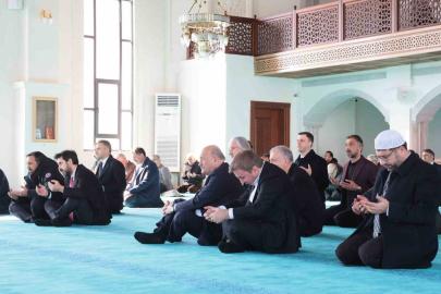 Depremde vefat edenler Mevlid programıyla anıldı