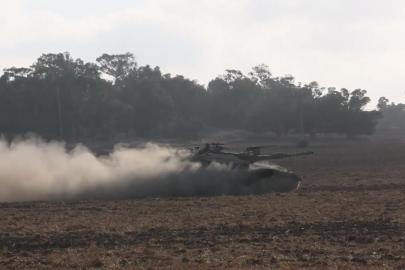 Hizbullah: İsrail'e ait iki savaş tankını füzelerle vurduk