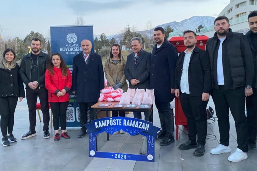 İnönü Üniversitesi geleneksel iftar yemeğinde buluştu