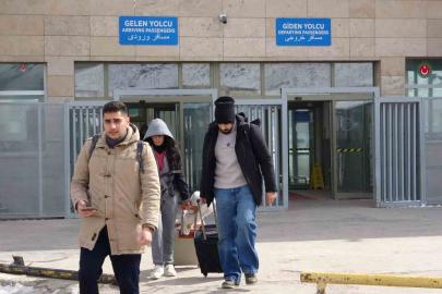 Kapıköy Gümrük Kapısı’nda geçişler kontrollü sürüyor