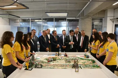 Mesleki eğitimde 'usta eller' Bursa'da geleceğe köprü kuruyor