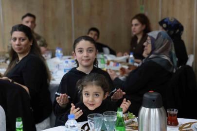 Şehit aileleri ve gaziler onuruna iftar programı düzenlendi