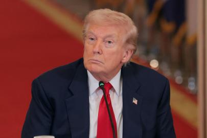 Axios: Trump, tutarlı bir karşı teklif etrafında birleşmeleri için İran'a 3 ya da 5 gün tanıdı