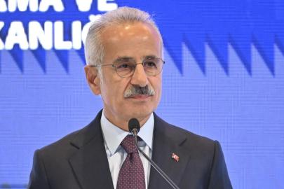 Bakan Uraloğlu: Hürmüz'deki gemilerimizle temastayız, tahliye için çalışıyoruz