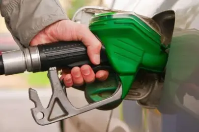 Benzin ve motorine gelecek zam iptal edildi!