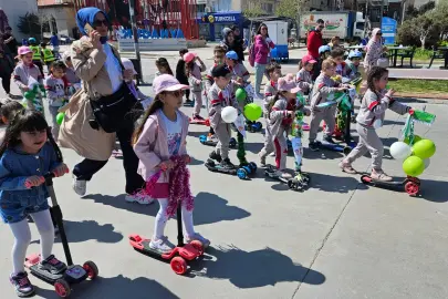 Bursa Mudanya’da miniklere 'scooter' şenliği