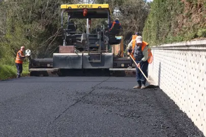 Bursa Osmangazi’de ulaşım konforu için yol seferberliği