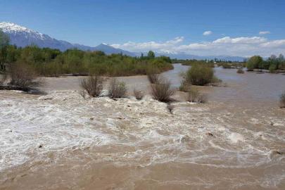 Doğu’da kar suları nehirleri coşturdu, barajlar doldu