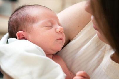 Doğum izni 24 haftaya çıkıyor