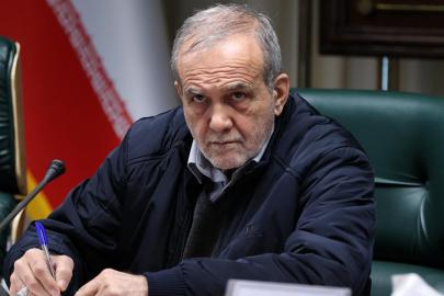 İran Cumhurbaşkanı Pezeşkiyan: Teslim olmaya zorlama girişimleri başarısızlığa mahkumdur