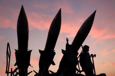 İran ordusu: ABD ile görüşmelerin başarısız olması durumunda uzun bir savaşa hazırız