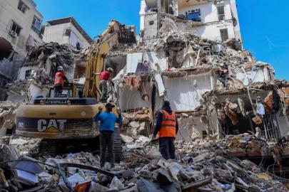 İşgalci İsrail, Gazze'de yürüttüğü yıkım ve saldırıların aynısını Lübnan'ın güneyinde tekrarlıyor