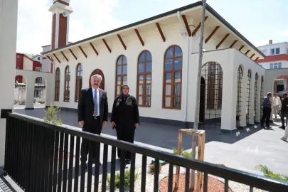 Kayseri Melikgazi'den butik Hayrat Camii
