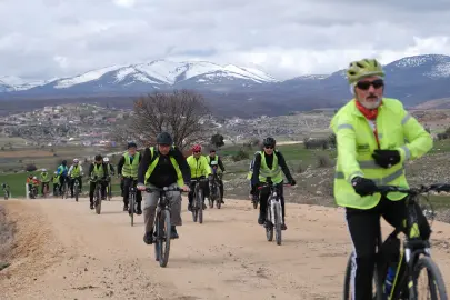 Konya'da pedallar tarih ve doğaya çevrildi