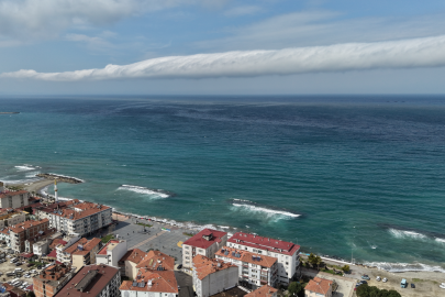 Nadir görünen doğa olayı Samsun'da oluştu. Rulo bulut dikkat çekti