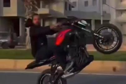 Trafiği tehlikeye düşüren motosiklet sürücüsüne 138 bin lira ceza