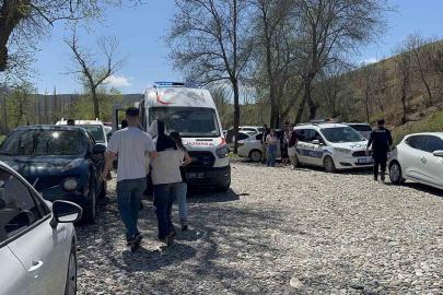 Tunceli’de boğulma tehlikesi geçiren çocuğu vatandaşlar kurtardı