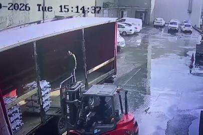 "Ucuza taşıyacağız" deyip tonlarca mal çaldılar. Sözde nakliyecilerden 70 bin dolarlık ketçap çıktı