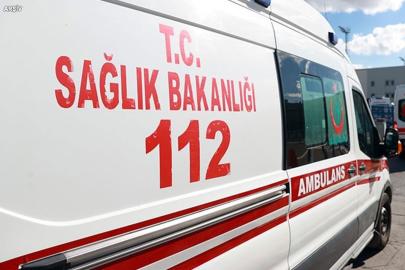 Ambulans ile otomobil çarpıştı: 6 yaralı