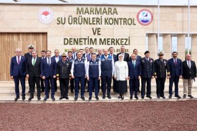 Bakan Yumaklı: Hedefimiz 2028'de su ürünlerinde 3 milyar dolar ihracat