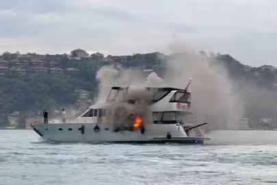 Bebek sahilinde tur teknesinde yangın
