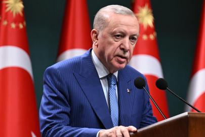 Cumhurbaşkanı Erdoğan'dan şehit polisin ailesine taziye mesajı