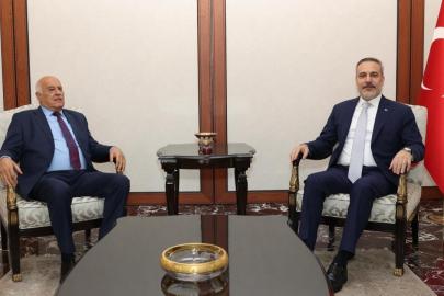 Dışişleri Bakanı Fidan, Fetih Genel Sekreteri Rajub'u kabul etti