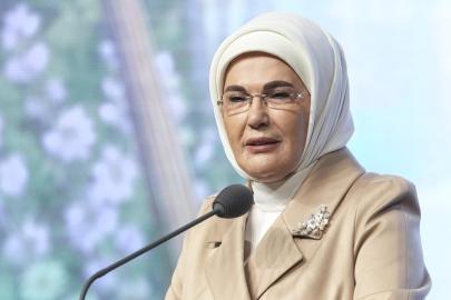 Emine Erdoğan İstanbul'un fethinin 573üncü yılını kutladı